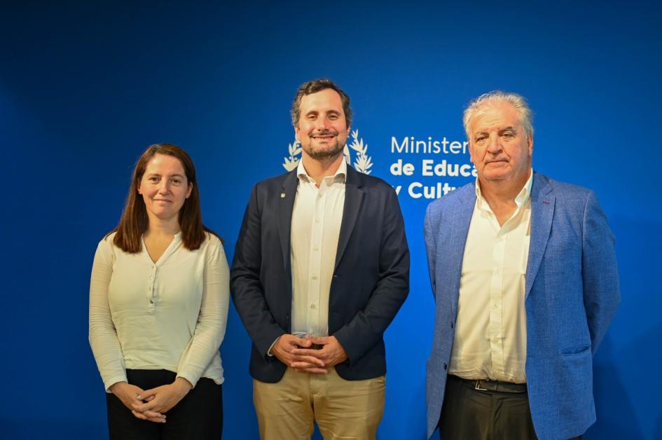 Lourdes Salinas, Gonzalo Baroni y Juan Miguel Petit