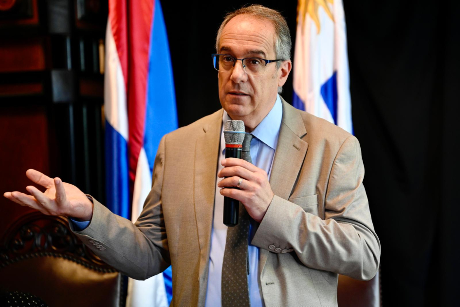 Ministro de Educación y Cultura, José Carlos Mahía Ministro de Educación y Cultura, José Carlos Mahía