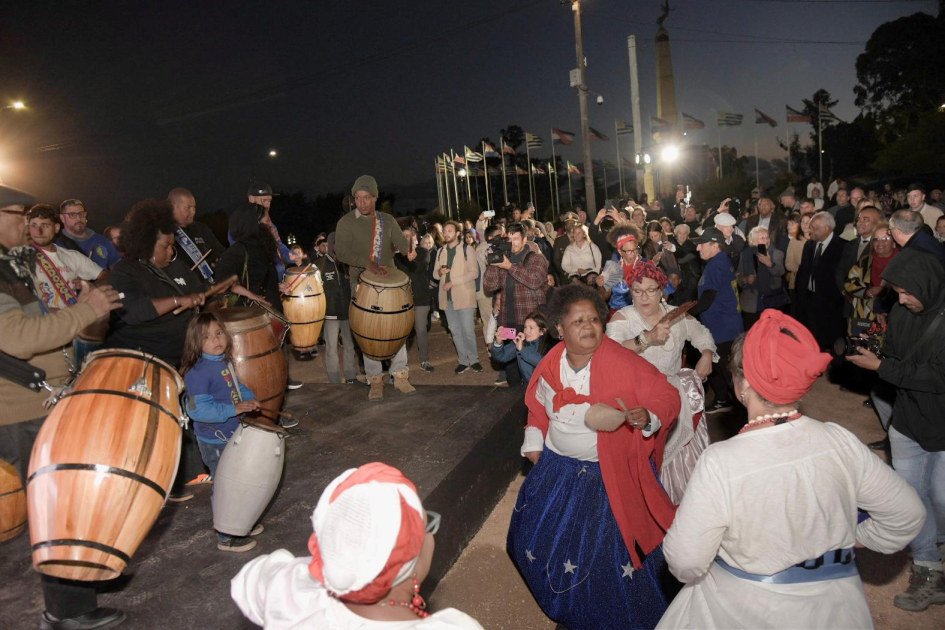 Inauguración monumento a Joaquín Lencinas en Las Piedras. Inauguración monumento a Joaquín Lencinas en Las Piedras.