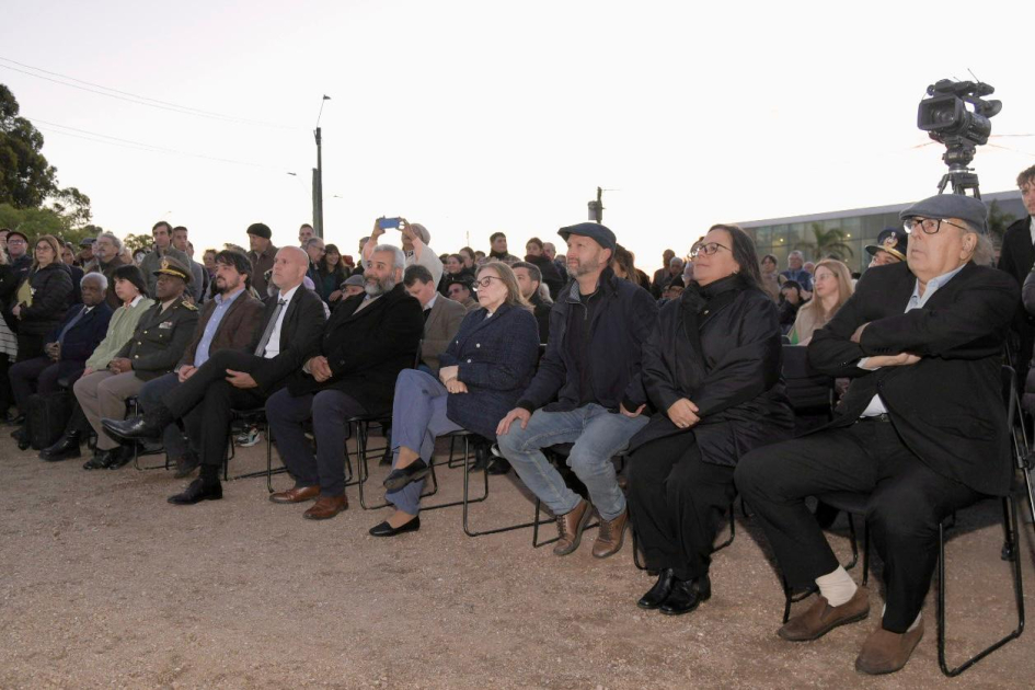 Inauguración monumento a Joaquín Lencinas en Las Piedras. Inauguración monumento a Joaquín Lencinas en Las Piedras.
