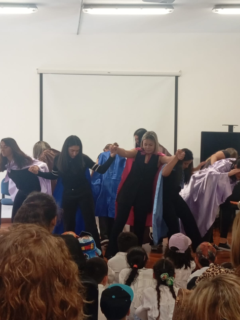 Hacia un segundo Plan Nacional de Educación en Derechos Humanos Personas participando del encuentro