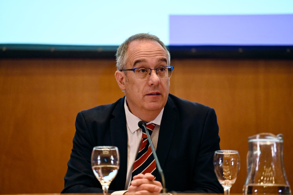 Presentación del Instituto Nacional de Acreditación y Evaluación de la Educación Terciaria Ministro Mahía.