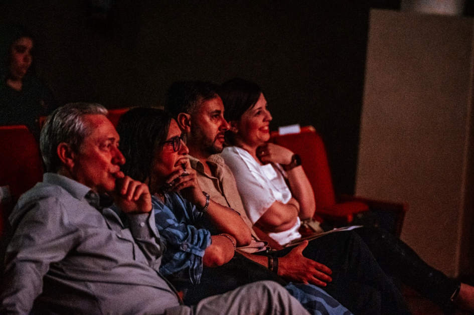 Clubes de Arte 2025 Referentes mirando el espectáculo