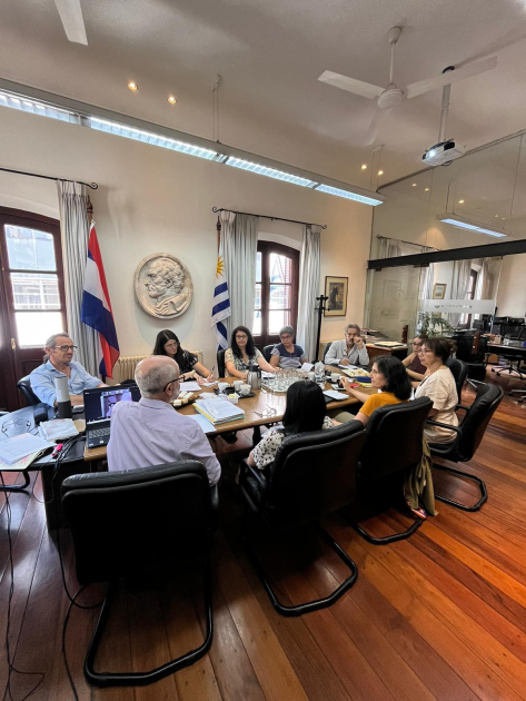 Comisión del Patrimonio realizó sesión inaugural 2026 Personas en reunión