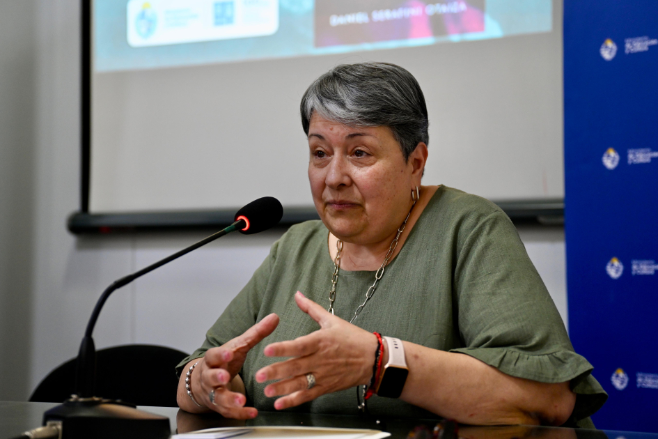 Presentación del libro "Elisabetta, vida y música de Elizabeth Saunders"