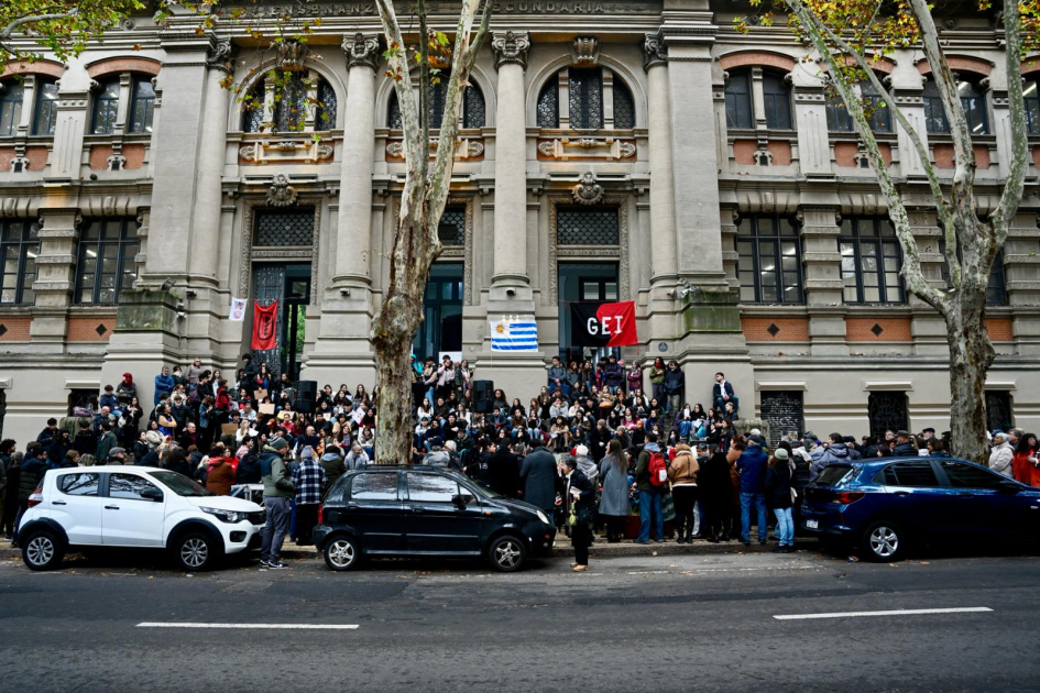 Plano general de la fachada del liceo