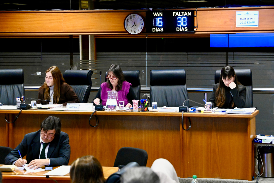 Balance 2025 del MEC ante el Parlamento Balance 2025 del MEC ante el Parlamento