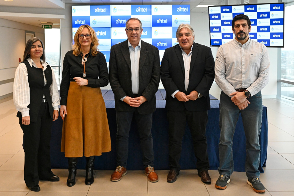 El MEC y Antel firmaron un acuerdo para impulsar acciones conjuntas en educación, cultura y transfor