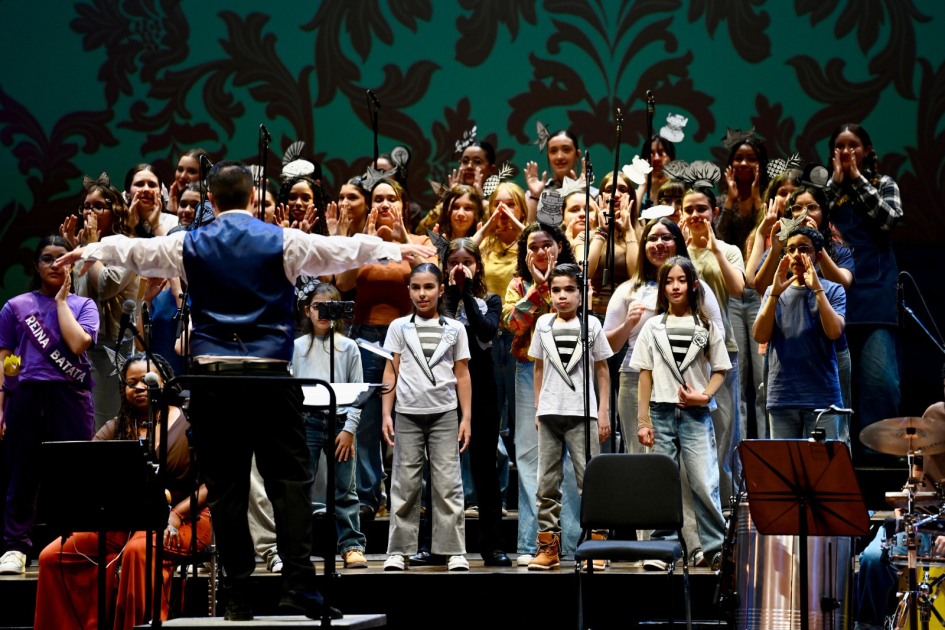El Coro Nacional de Niños del Sodre celebró su 10.° aniversario con un espectáculo conmemorativo