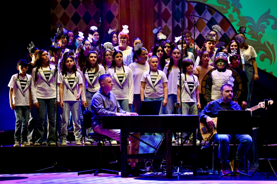 El Coro Nacional de Niños del Sodre celebró su 10.° aniversario con un espectáculo conmemorativo