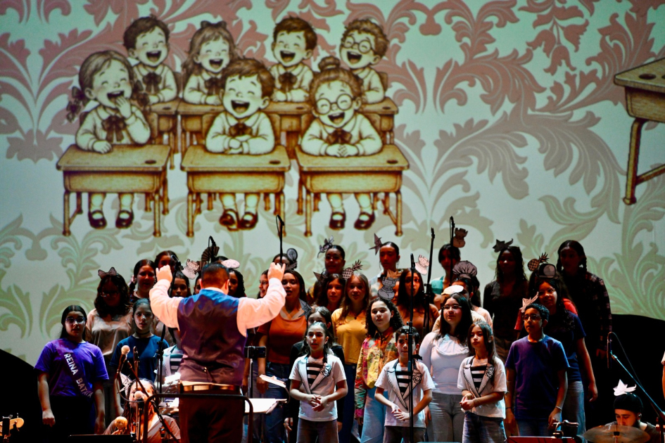 El Coro Nacional de Niños del Sodre celebró su 10.° aniversario con un espectáculo conmemorativo