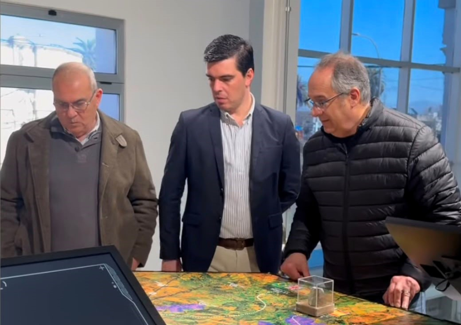 Ministro Mahía realizó en Artigas la presentación del proyecto de Universidad de la Educación Recorrida del ministro