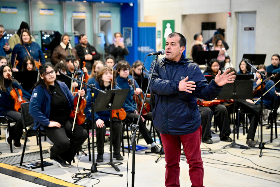 Con la música como protagonista se celebró el Día de la Niñez en la UAM Hombre participando en el día de la niñez de la UAM