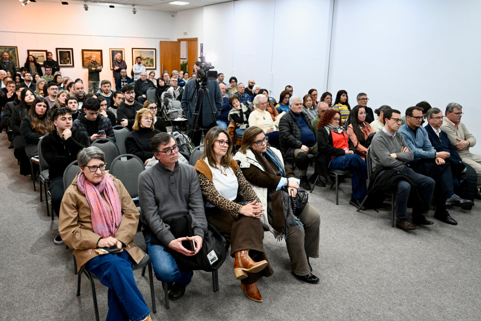 Presentación del proyecto de la Universidad de la Educación Presentación del proyecto de la Universidad de la Educación