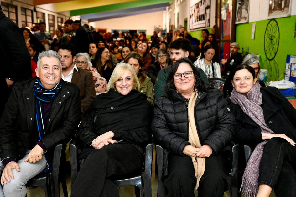 Subsecretaria, Gabriela Verde, junto con el equipo del Sodre Subsecretaria, Gabriela Verde, junto con el equipo del Sodre