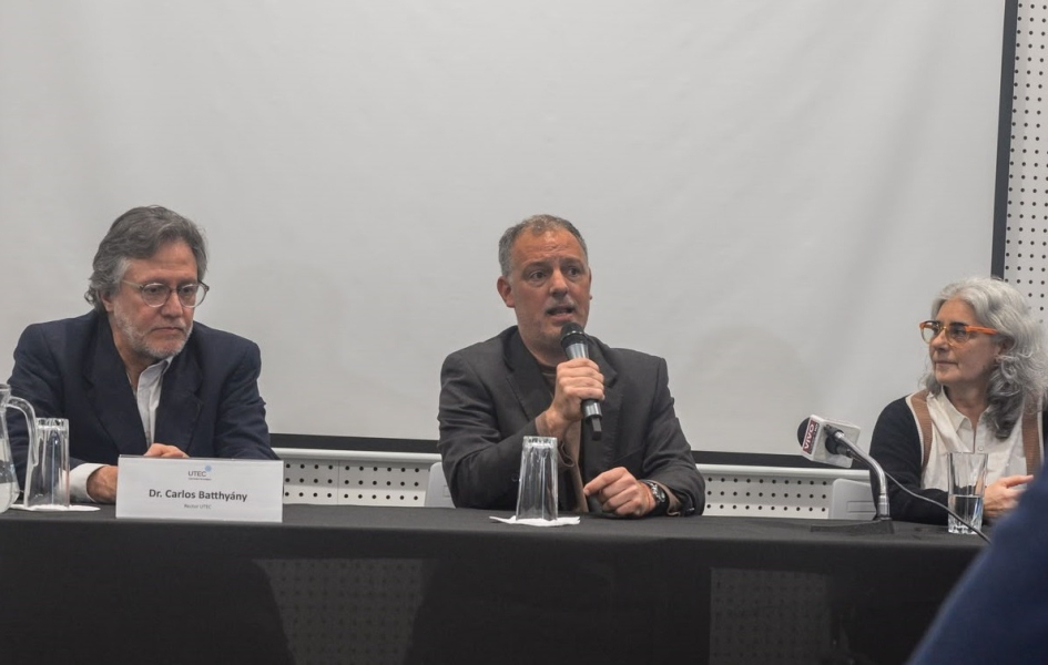 Carlos Batthyány asumió como rector de la Universidad Tecnológica (UTEC) Carlos Batthyány asumió como rector de la Universidad Tecnológica (UTEC)