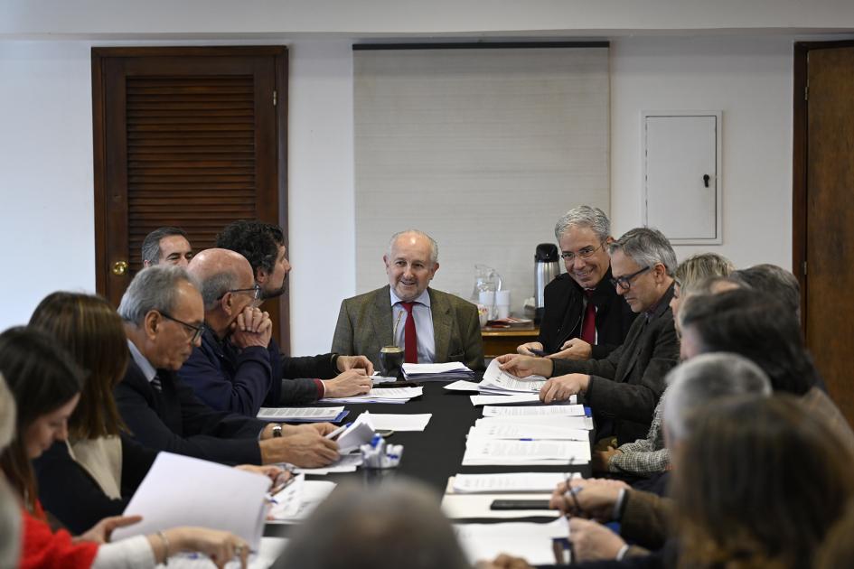 Sesión de la Comisión Coordinadora Nacional de Educación