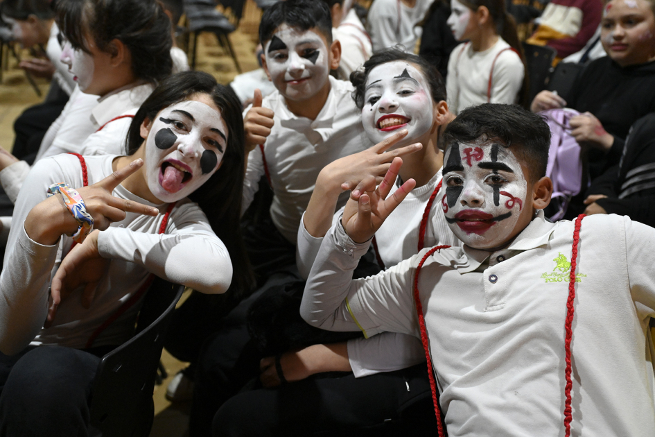 ¡Escuela a escena! favorece la interacción de las infancias a través del teatro
