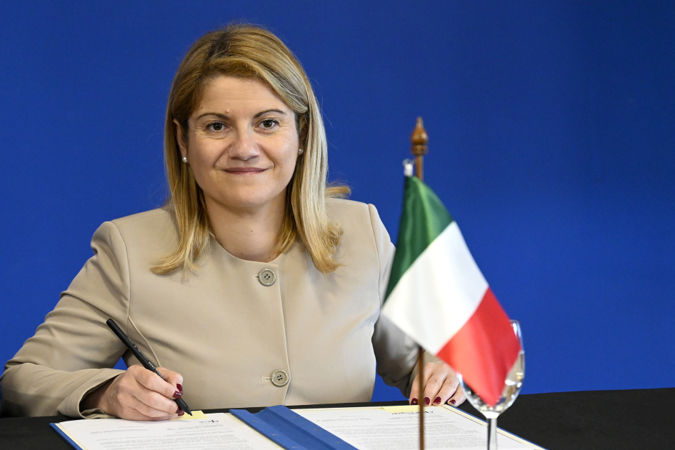 Vice ministra de Asuntos Exteriores y de la Cooperación Internacional de Italia, Maria Tripodi.