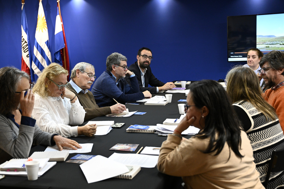 Primera reunión de la Comisión Nacional de Uruguay para la Unesco.