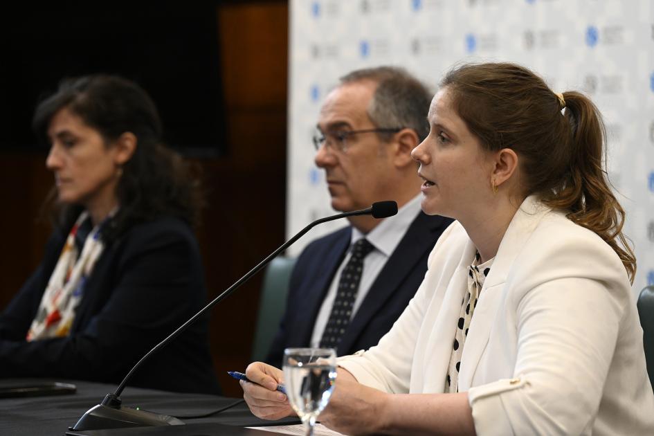 Conferencia por el Día Nacional del Libro.