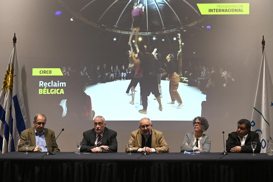 Álvaro Ahunchaín, João Pedro Antunes, Pablo da Silveira, Mariana Wainstein y Eugenio Pozzolo.