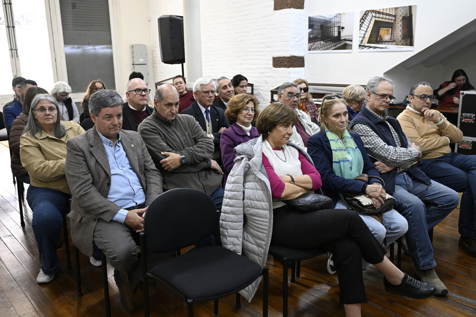 AGN recibió en donación el archivo personal de Carlos Julio Pereyra