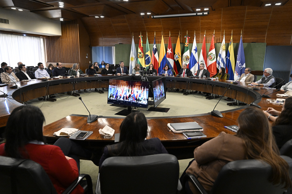 Otra foto de la sala