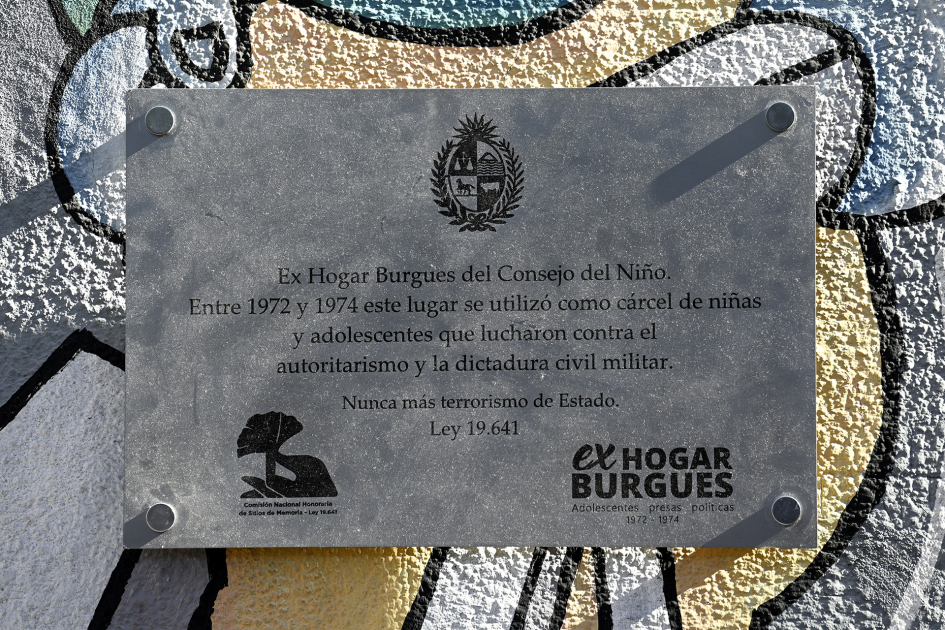Placa que identifica como Sitio de Memoria