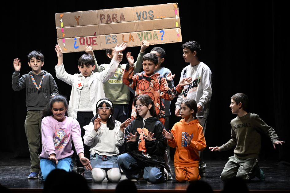 Primera edición del programa La Escuela a Escena llegó a 27 escuelas de Montevideo
