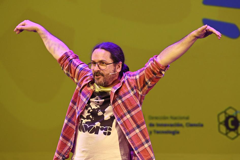 Pablo Fernández sobre Ciudadanía Digital e Inteligencia Artifial.