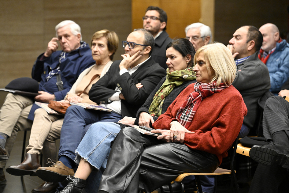 Público durante la presentación del libro