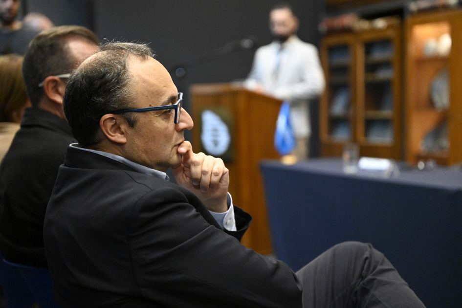 Director general, Carlos Varela durante la presentación