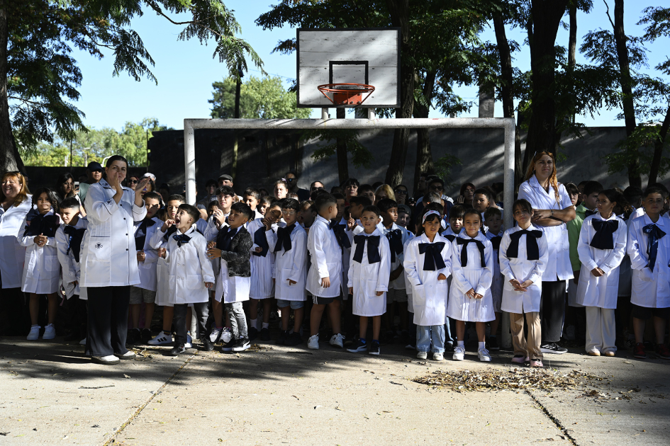 Recorrida de autoridades por centros educativos en el inicio del año lectivo 2026