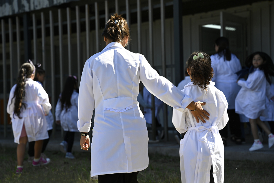 Recorrida de autoridades por centros educativos en el inicio del año lectivo 2026