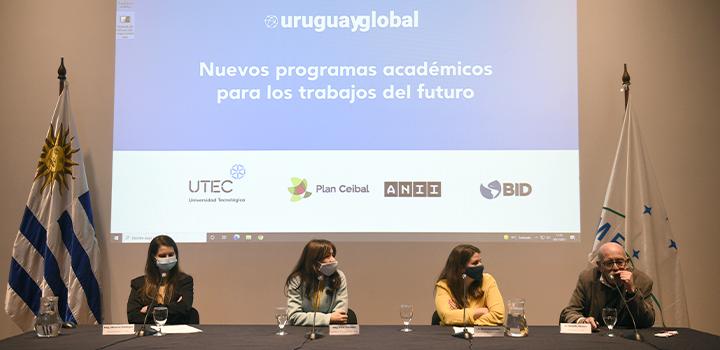 Mariana Geisinger, Irene González, Ximena Camaño y Rodolfo Silveira Mariana Geisinger, Irene González, Ximena Camaño y Rodolfo Silveira