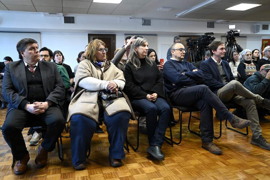 Autoridades del MEC durante la presentación