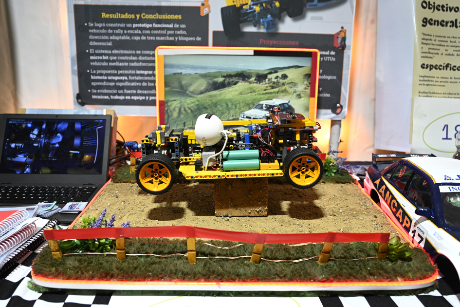 39.ª Feria Nacional de Clubes de Ciencia en Piriápolis