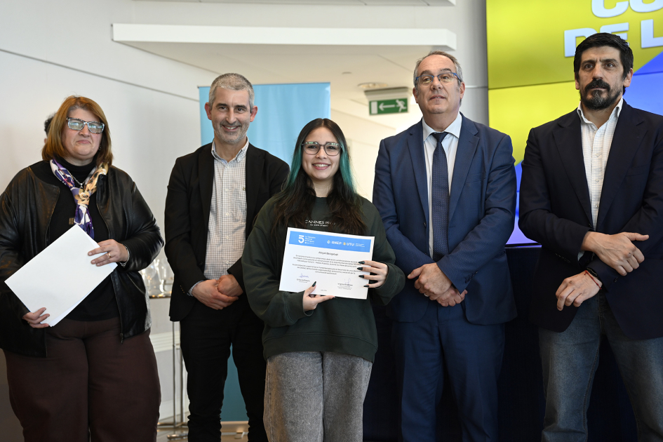 Entrega de certificados a pasantes de UTU