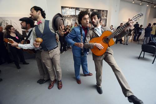 blico presente blico presente