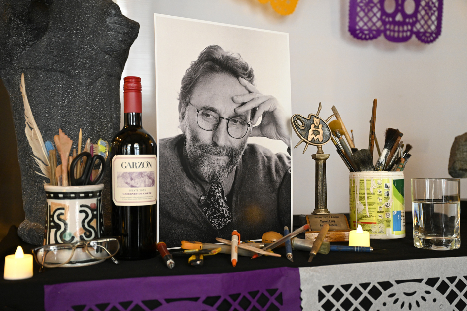 Altar por Día de los Muertos en el MAPI.