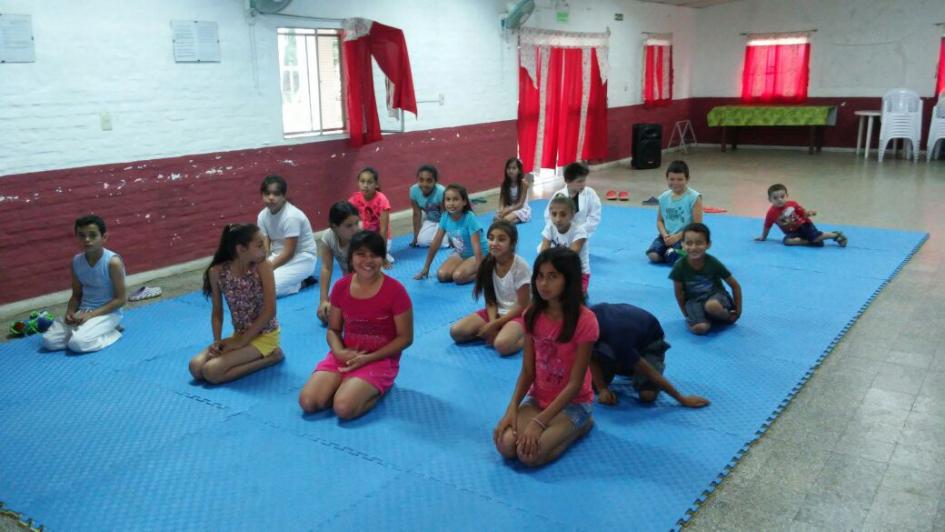 Artes Marciales: Concentración y Convivencia. Artes Marciales: Concentración y Convivencia.