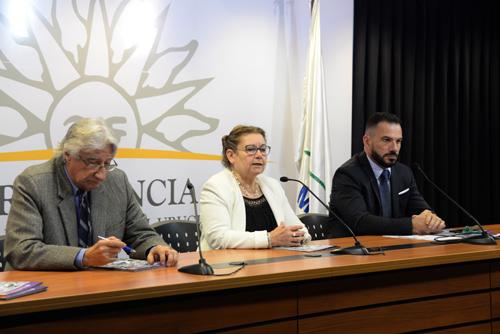De izq. a der.: Nelson Inda, Edith Moraes y Frèderic Vacheron. De izq. a der.: Nelson Inda, Edith Moraes y Frèderic Vacheron.
