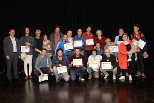 Grupo de personas ganadoras de los Premios de Mú Grupo de personas ganadoras de los Premios de Mú