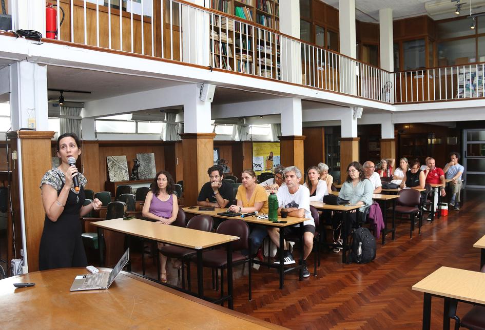 Participantes en el salón de actos del instituto Participantes en el salón de actos del instituto
