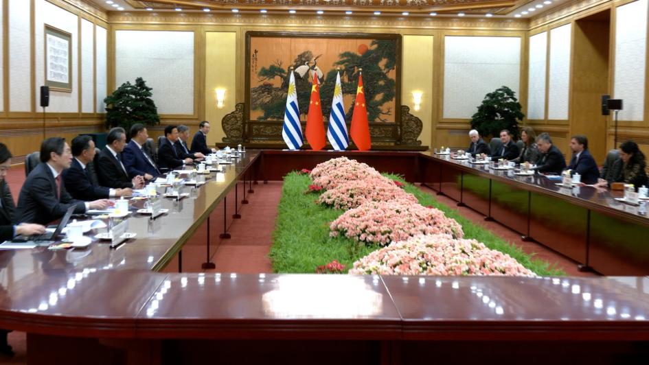 Reuniones y firma de acuerdos durante la visita del presidente Luis Lacalle Pou a China Reuniones y firma de acuerdos durante la visita del presidente Luis Lacalle Pou a China