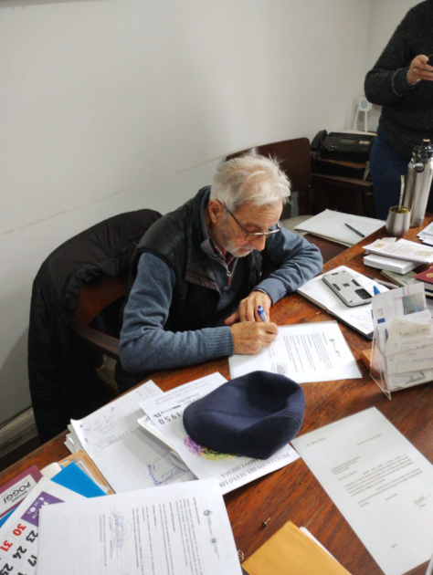 Firma del presidente de AJUPEN-FOICA Sixto Amaro.