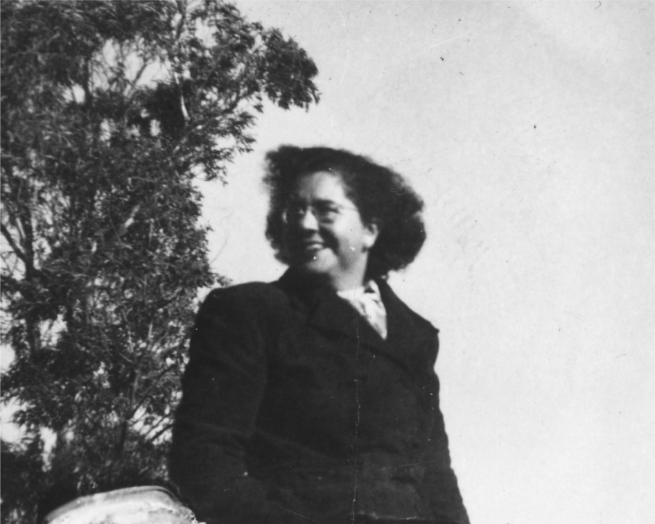 Adela Reta, 1946. Adela Reta, 1946.