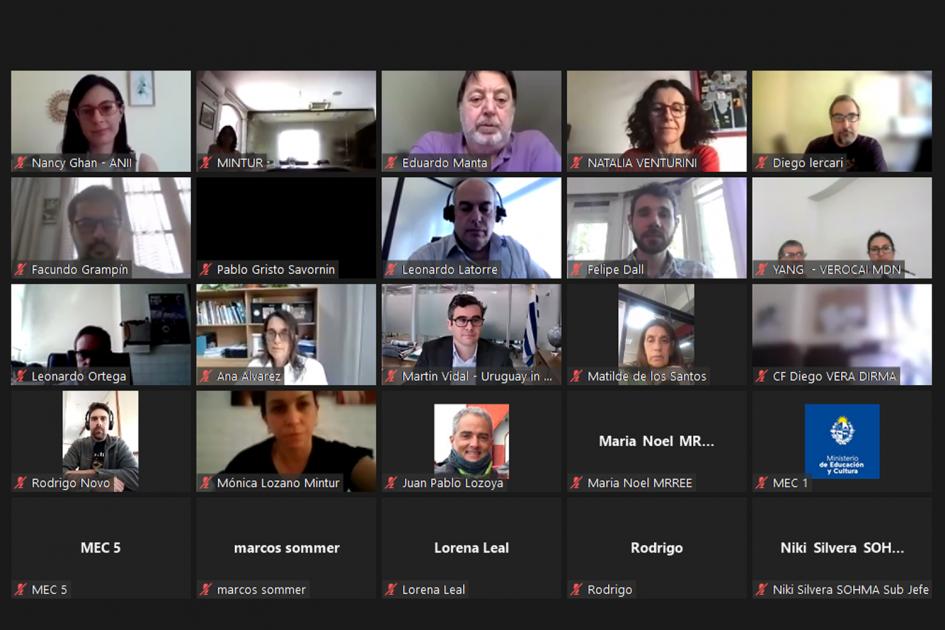 Integración de políticas públicas para el desarrollo sostenible del territorio marino costero del Uruguay Captura de pantalla de la videoconferencia donde muestra a los participantes del taller
