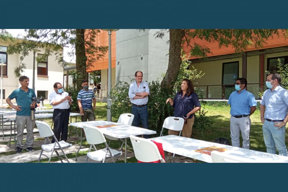 II Jornadas Internacionales de la Red GeoLIBERO Grupo de personas interactuando